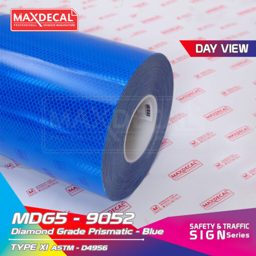 MAXDECAL MDG5-9052 Diamond Grade Prismatic Blue
